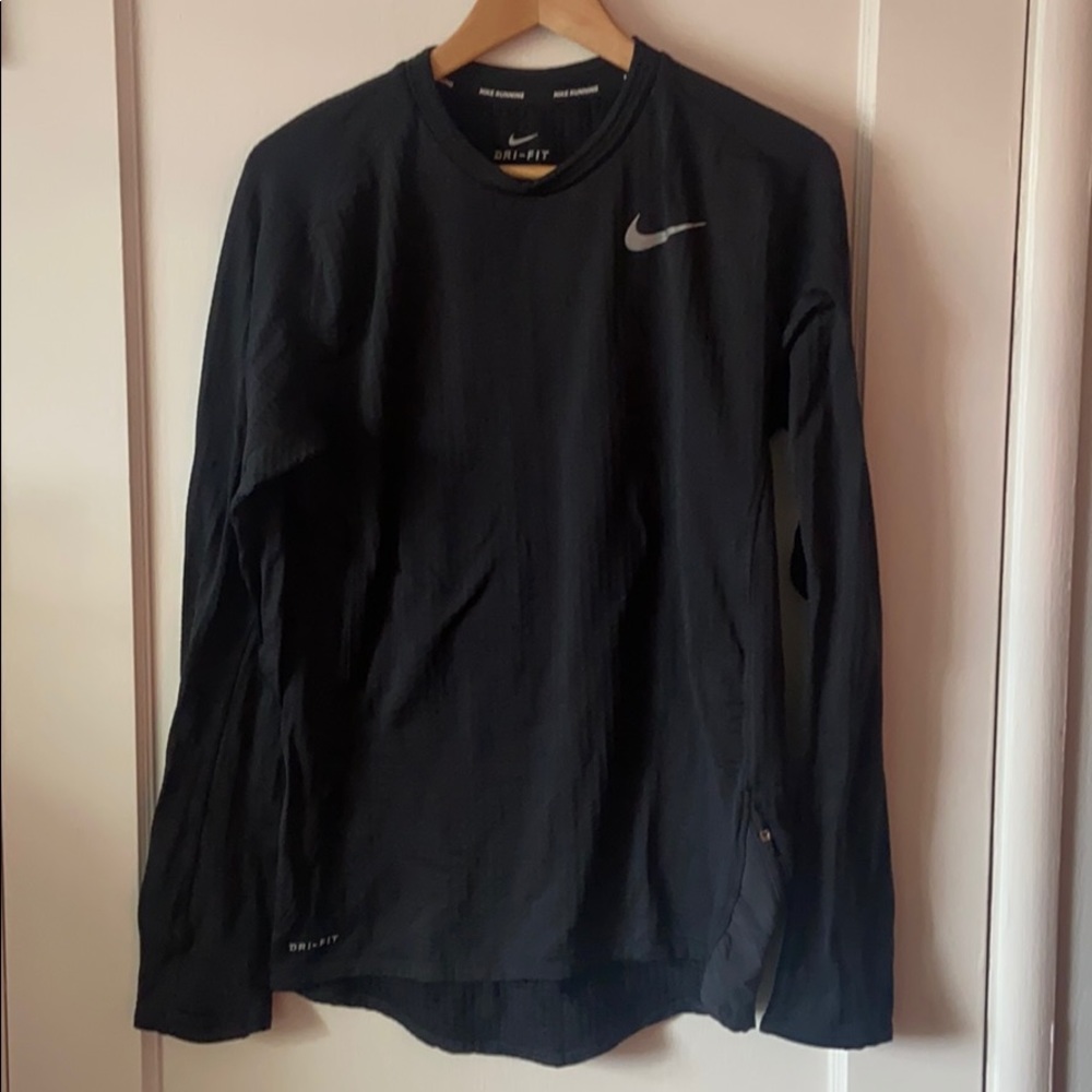 Nike Men’s Therma Sphere Element Running Shirt
